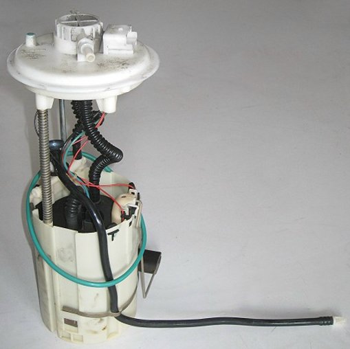 Lancia Thesis 3.0 elektr. Benzinpumpe