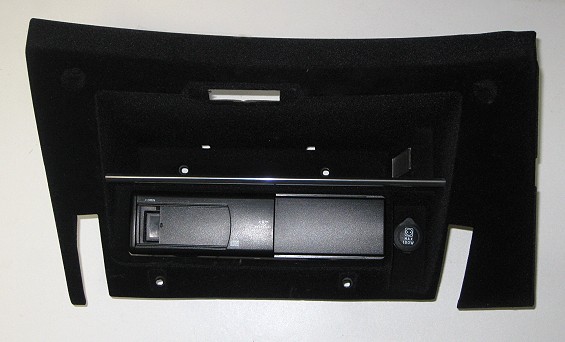 Lancia Thesis 6-Fach CD-Wechsler mit Ablagefach