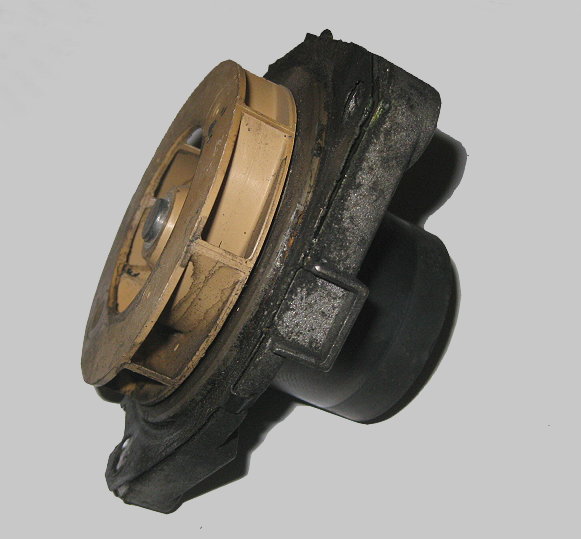 Lancia Thesis Wasserpumpe