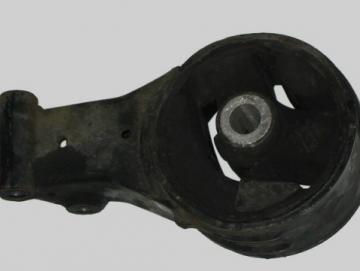 Fiat Croma Motoraufhängung Getriebe mitte unten