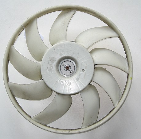 Fiat Croma Lüfterrad / Lüftermotor