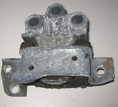 Fiat Grande Punto Motorlager mitte oben rechts