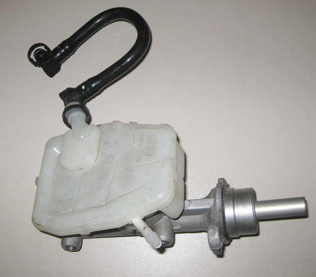 Fiat Talento Bremszylinder mit Behälter