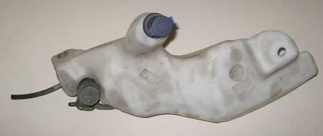 Lancia Ypsilon Wischwasserbehälter