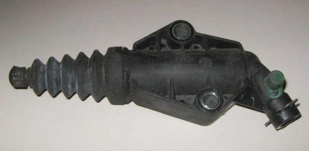 Lancia Ypsilon Kupplungsnehmerzylinder