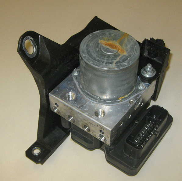 Fiat Tipo ABS-Steuerblock