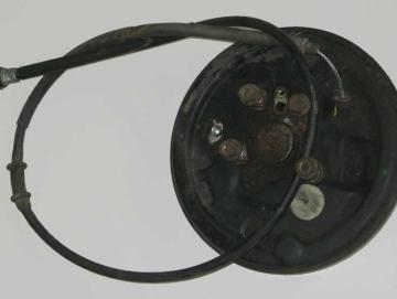 Lancia Musa Bremstrommel links