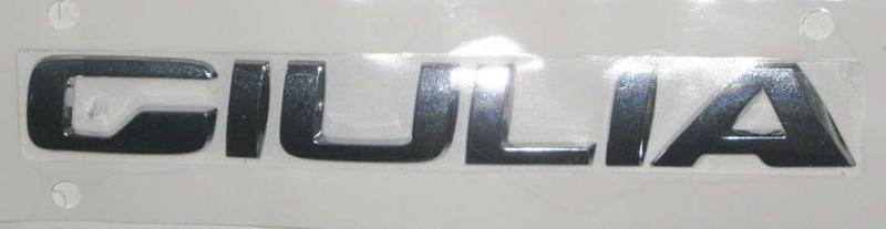 Alfa Romeo Giulia Schriftzug Emblem