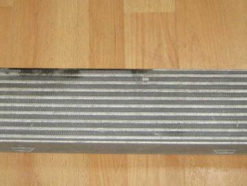 Mercedes Benz Ladeluftkühler A2045000100