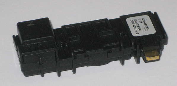 Mercedes Benz Temperatursensor A2048210851