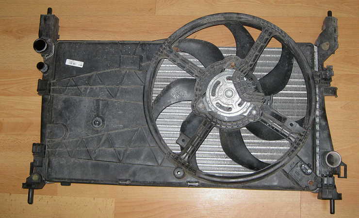 Fiat Qubo Elektrolüfter mit Kühler