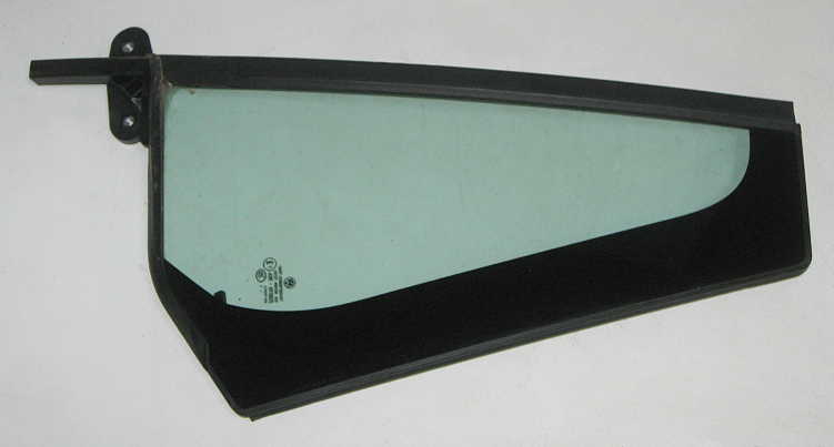 VW Passat Seitenscheibe Tür hinten links Nr.: 3G9845213