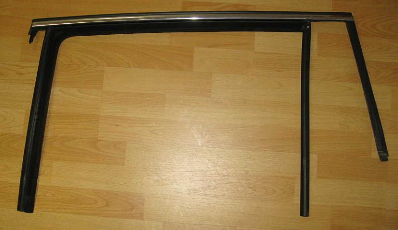 VW Passat Fensterführung Tür hinten links Nr.: 3G9839431