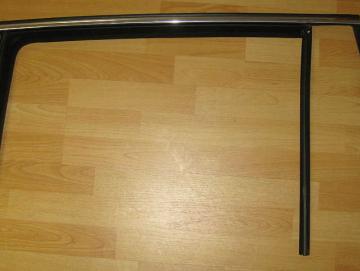 VW Passat Fensterführung Tür hinten links Nr.: 3G9839431