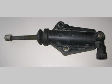 Fiat Panda - Punto Kupplungsnehmerzylinder  Fiat Nr.: 46547126