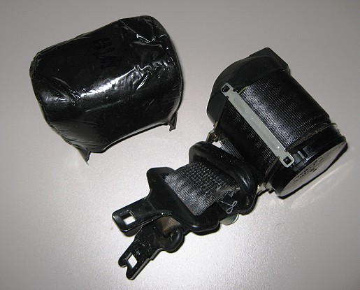 Fiat Panda Sicherheitsgurt  hinten mitte