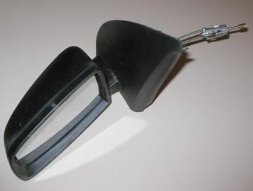 Fiat Panda Spiegel Kunststoff vorne links mechanisch  Fiat Nr.: 01704662700