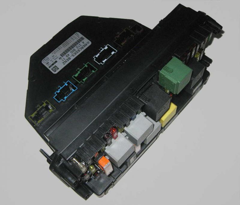 Mercedes Benz Sicherungskasten A 212 900 49 11