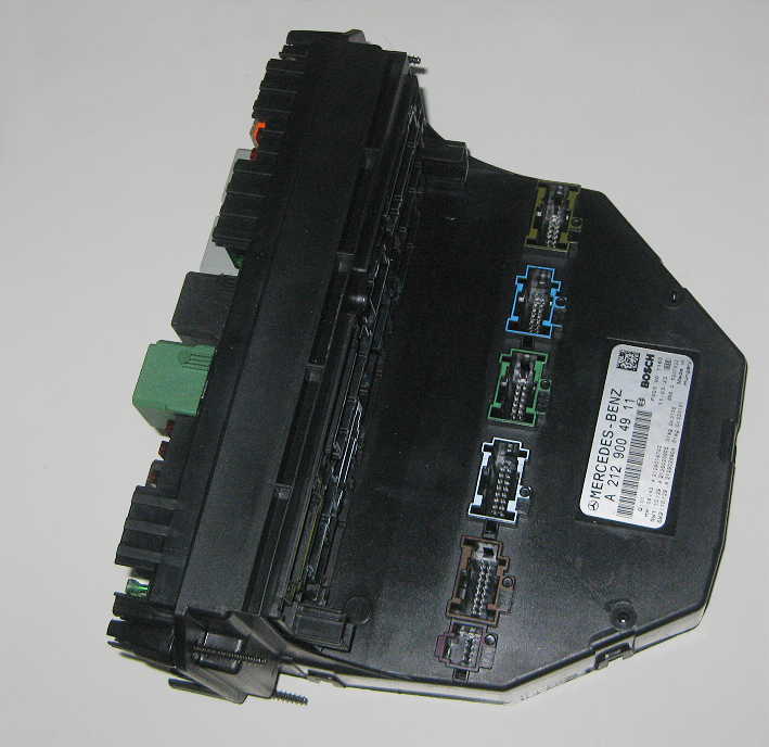 Mercedes Benz Sicherungskasten A 212 900 49 11