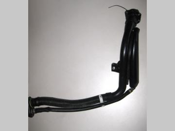 Fiat Stilo Benzineinfüllleitung