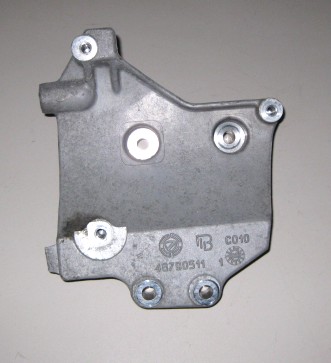 Fiat Stilo 1.6 16 V Lagerbock - Silentblock Nr.: 46790511