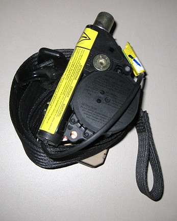 Fiat Stilo Sicherheitsgurt vorne rechts Nr.: 33021172