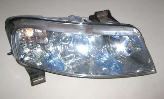 Fiat Stilo Hauptscheinwerfer rechts Fiat Nr.: 40785748