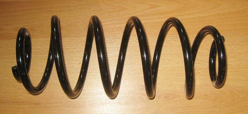 Lancia Delta 844 Feder hinten Nr.: 51856891