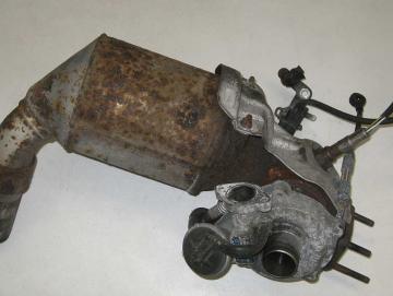 Fiat Qubo 1.3 Mtj Turbolader mit Katalysator