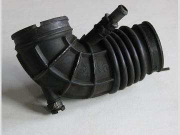 Lancia Thesis Ansaugschlauch