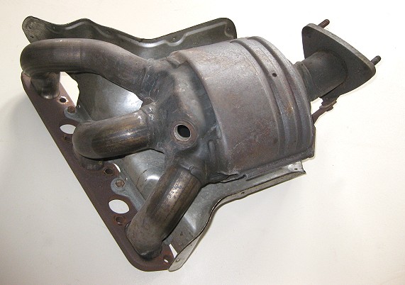 Lancia Thesis 3.0 / 3.2 Auspuff Krümmer mit Katalysator