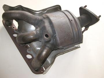 Lancia Thesis 3.0 / 3.2 Auspuff Krümmer mit Katalysator