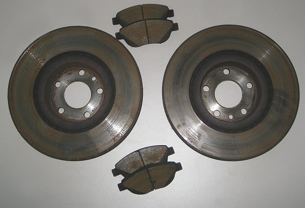 Fiat Doblo 1.3 Mtj Bremsscheiben vorne mit Belägen