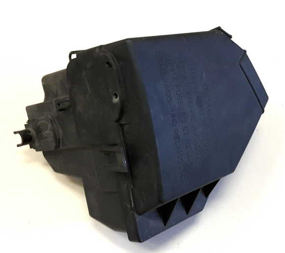 Lancia Ypsilon Verkleidung Sicherungskasten