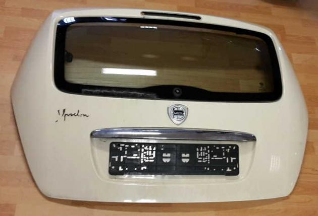 Lancia Ypsilon Heckklappe