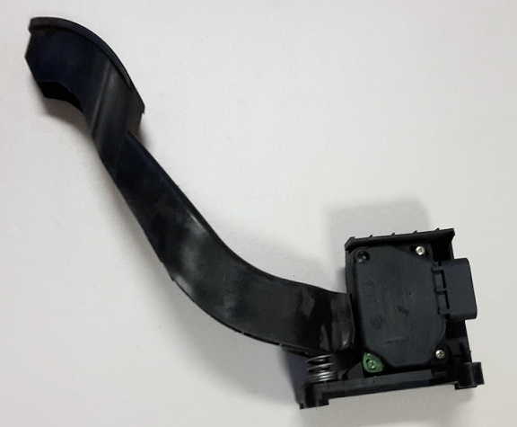 Lancia Ypsilon Gaspedal