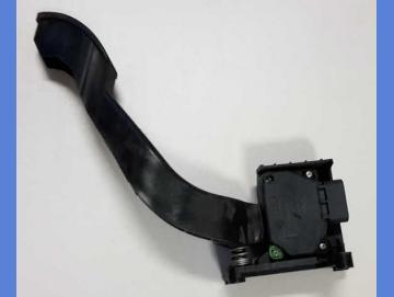 Lancia Ypsilon Gaspedal