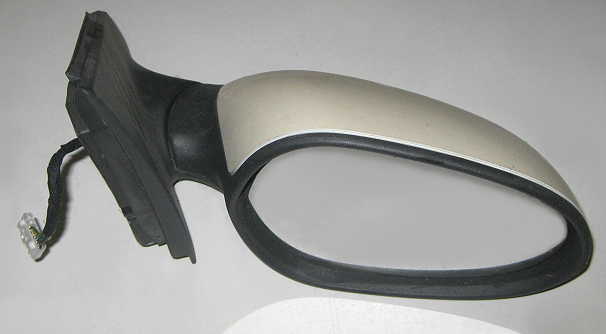 Lancia Ypsilon Spiegel vorne rechts