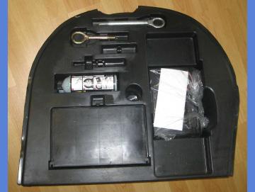 Lancia Ypsilon Bordwerkzeug