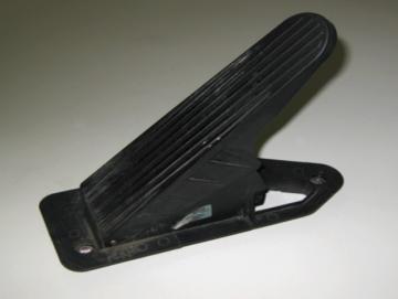 Lancia Thesis Gaspedal mit Potentiometer