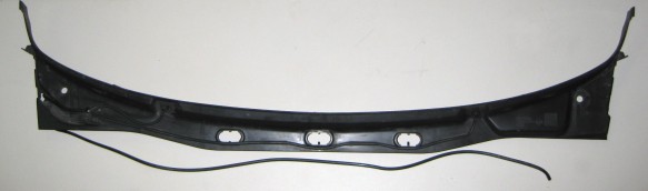 Lancia Thesis Verkleidung unten Motorhaube