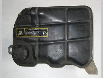 Alfa Romeo 145 Ausgleichsbehälter