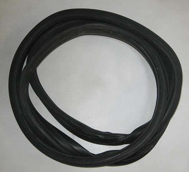 Alfa Romeo 159 Türgummi vorne