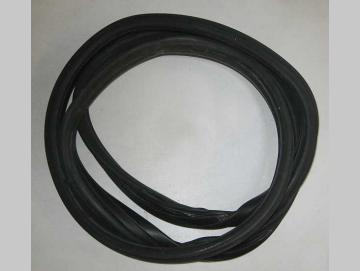 Alfa Romeo 159 Türgummi vorne