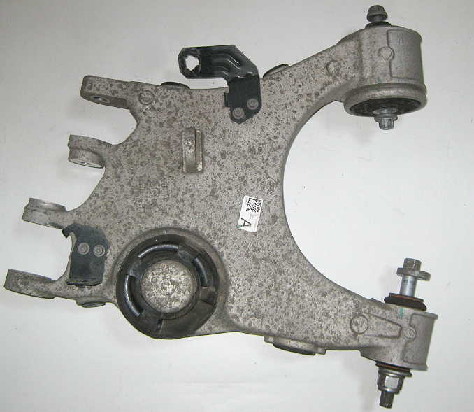 Alfa Romeo Giulia 2.2 Jtdm Querlenker hinten links unten