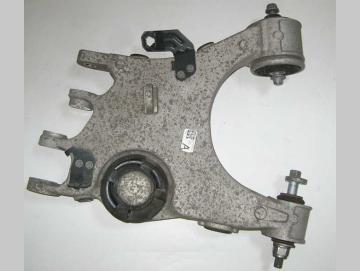 Alfa Romeo Giulia 2.2 Jtdm Querlenker hinten links unten