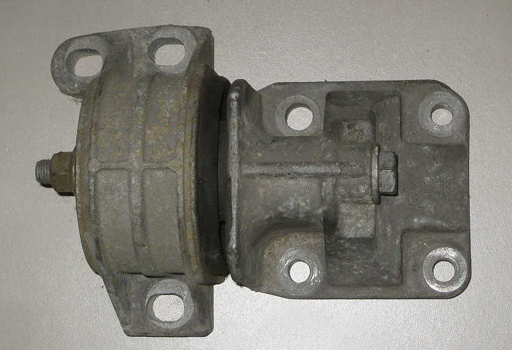 Fiat Ducato 244 Motorlager Nr.: 1335124080