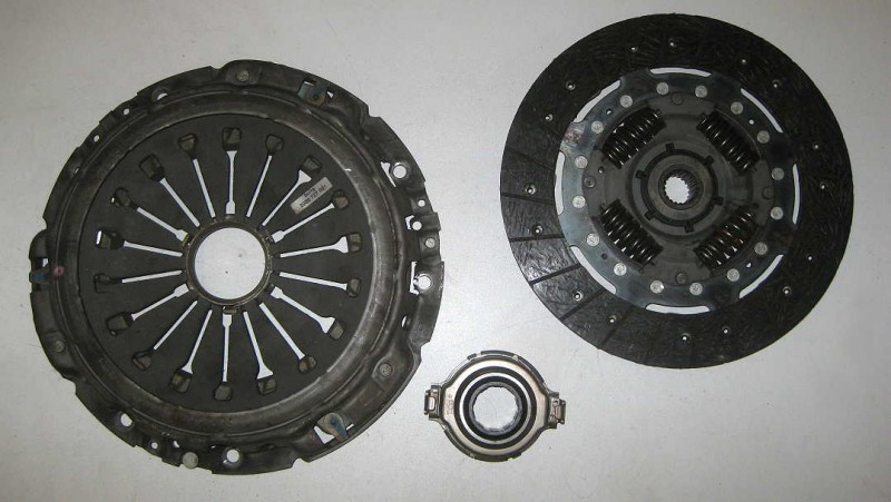 Lancia Kappa 2.0 Turbo Kupplungskit mit Ausrücklager