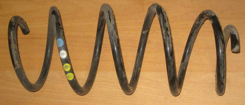 Fiat Idea / Lancia Musa Feder vorne