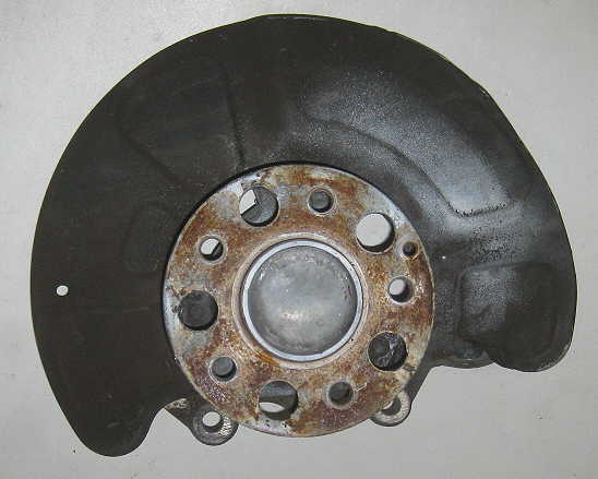 Mercedes Benz Achsschenkel rechts Nr.: 2123302605